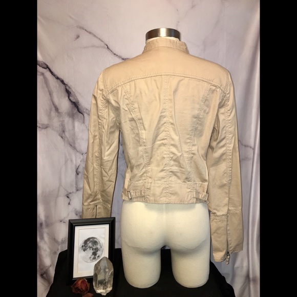 Max Studio Jacket - Picture 2 of 4